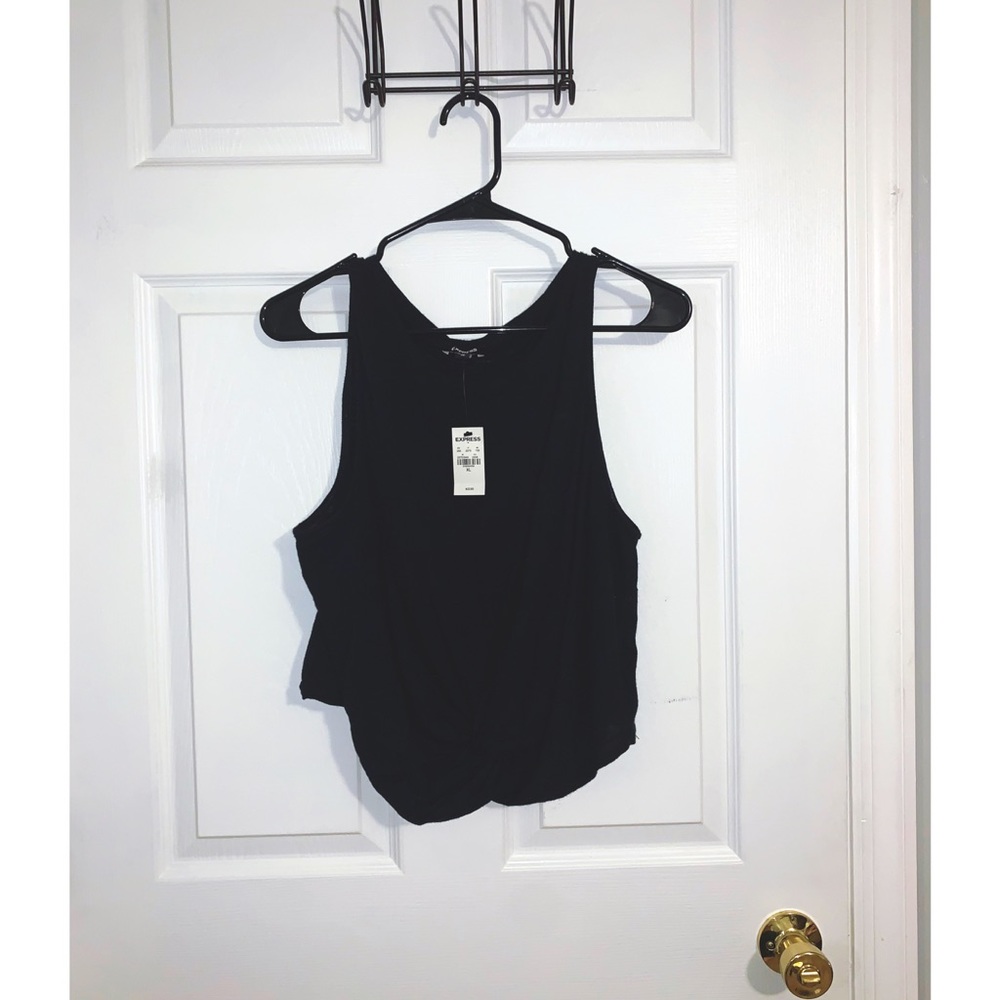 Express Knot Front Crop NWT